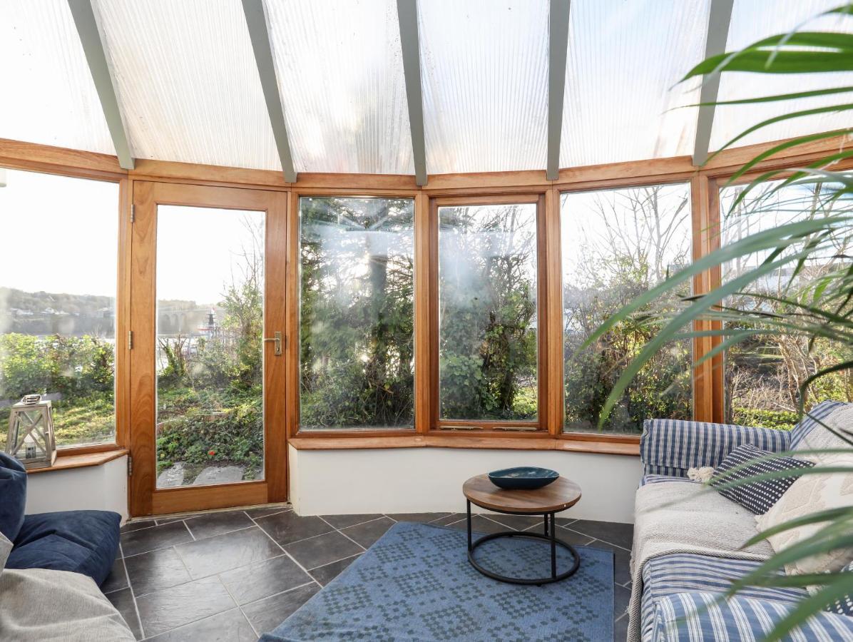 Ynys Faelog Cottage Menai Bridge Εξωτερικό φωτογραφία
